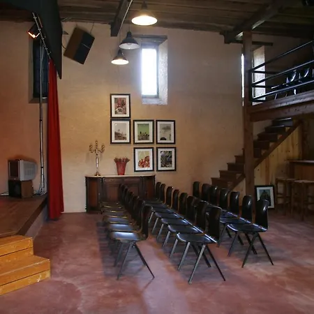 Konukevi Dos Castanheiros 4*